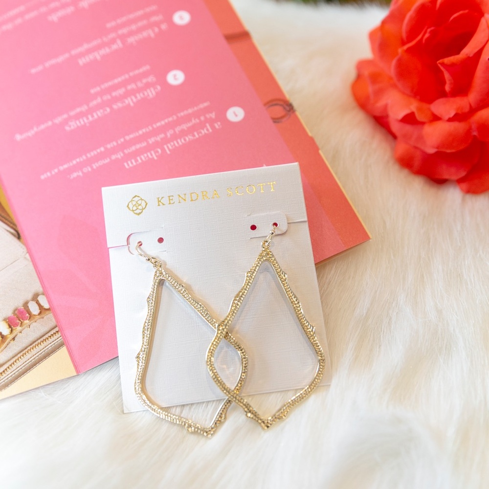 KENDRA SCOTT SOPHEE Gold EARRINGS